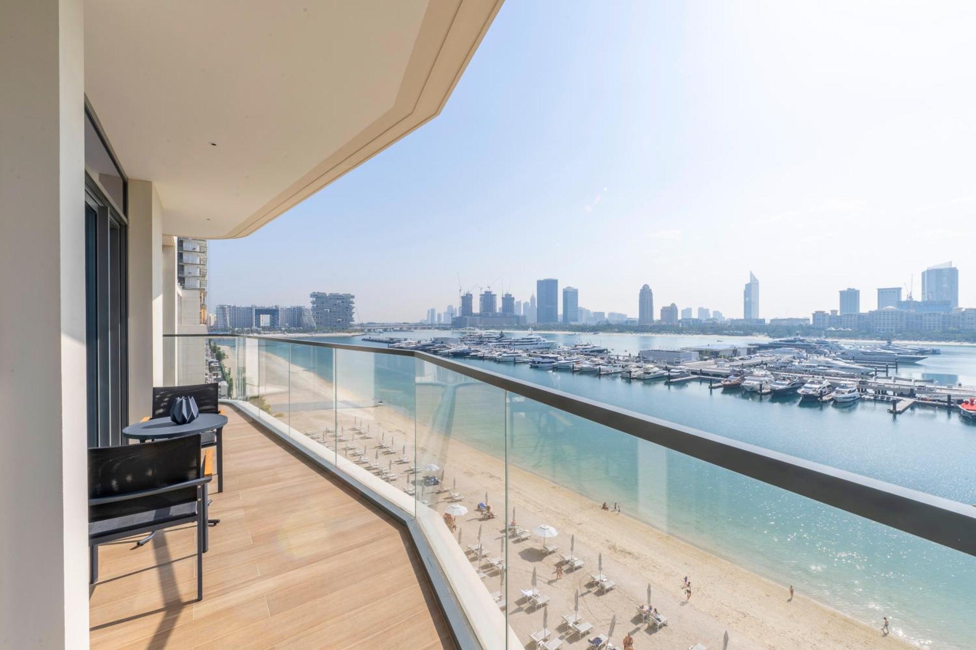 Ultra Luxury Emaar Beachfront - Private Beach And Pool Дубай Экстерьер фото
